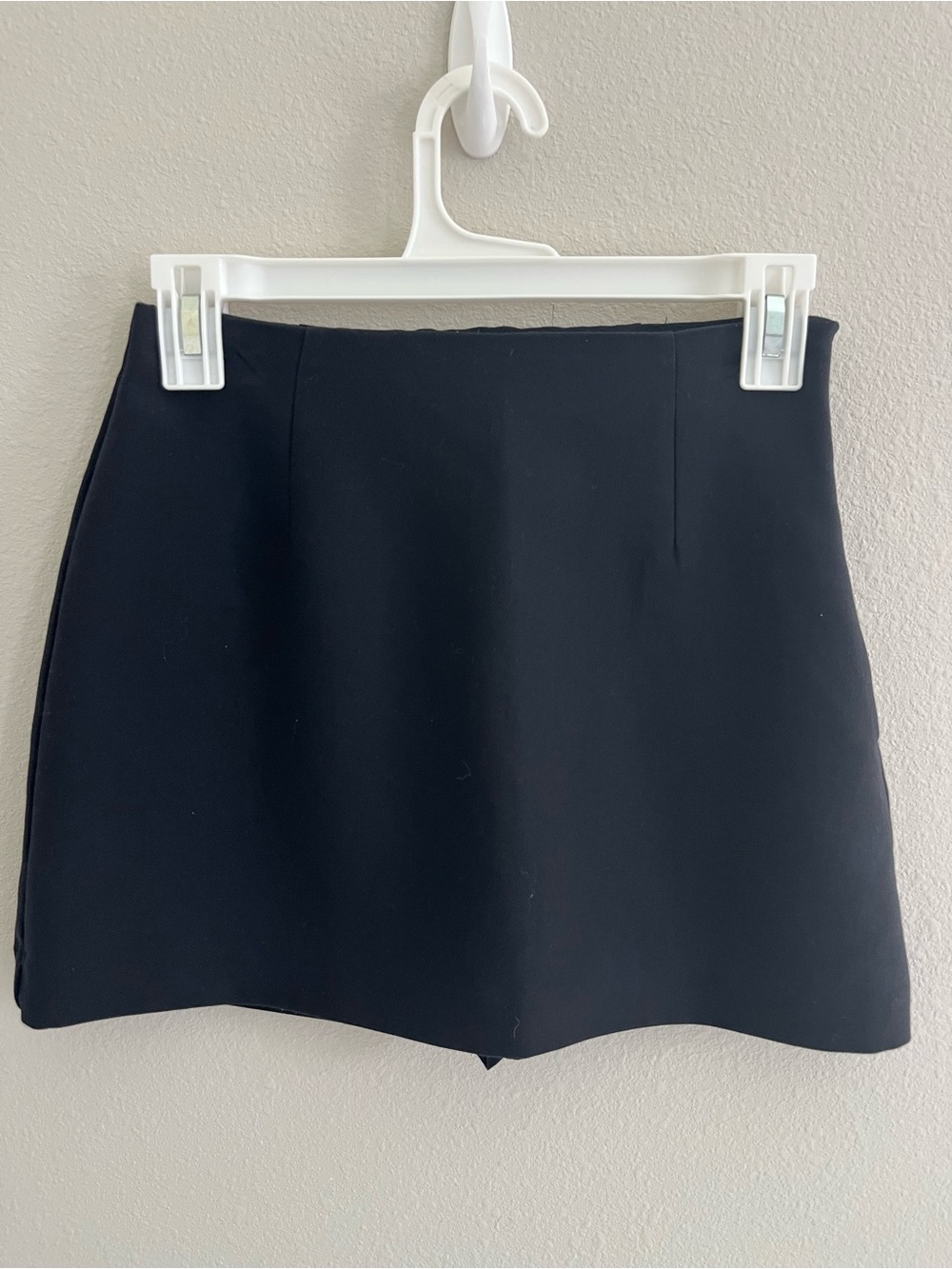 Abercrombie & Fitch Black Mini Skort Size XS